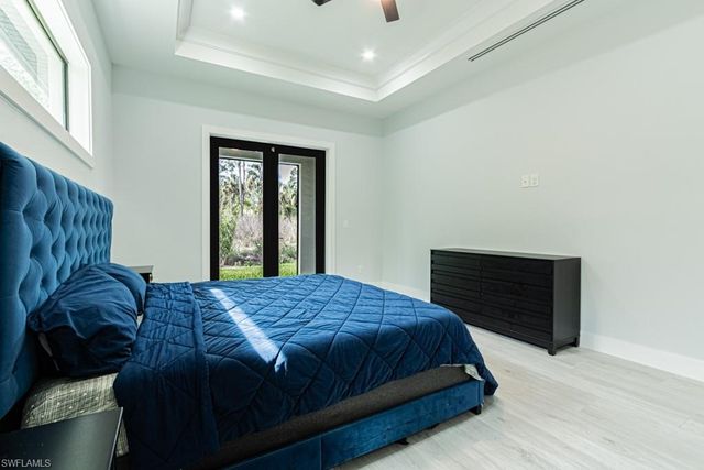 3810 2nd AVE SE, Naples, FL 34117