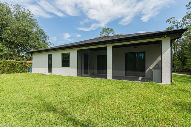 3810 2nd AVE SE, Naples, FL 34117