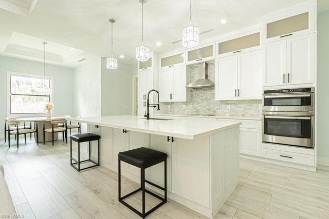 3810 2nd AVE SE, Naples, FL 34117