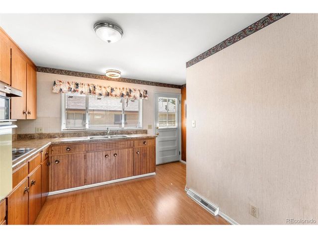 1290 W 4th Ave 1280, Broomfield, CO 80020