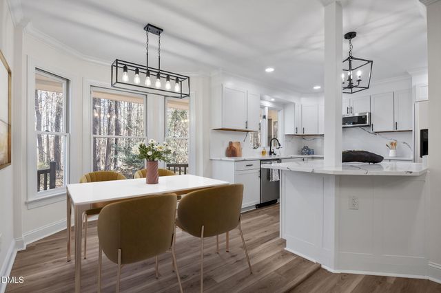 2117 Carriage Way, Chapel Hill, NC 27517