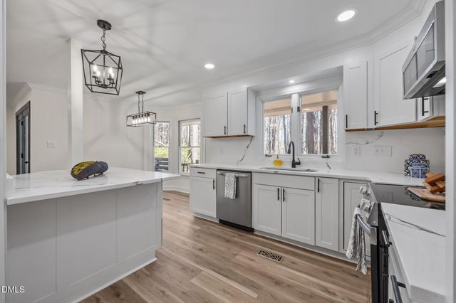 2117 Carriage Way, Chapel Hill, NC 27517