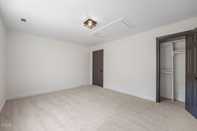 2117 Carriage Way, Chapel Hill, NC 27517