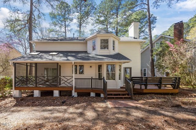 2117 Carriage Way, Chapel Hill, NC 27517