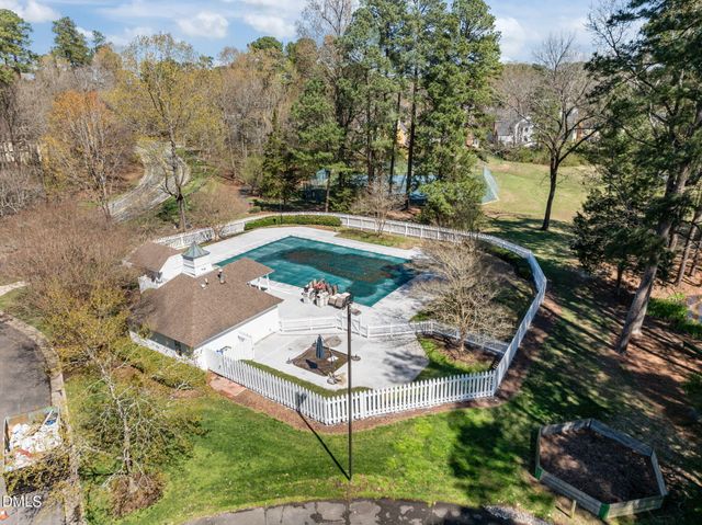 2117 Carriage Way, Chapel Hill, NC 27517