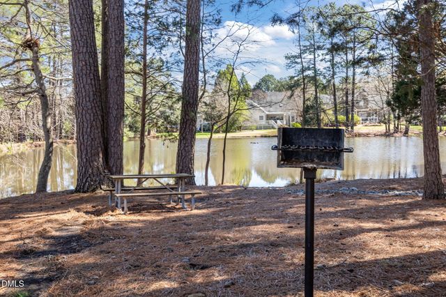 2117 Carriage Way, Chapel Hill, NC 27517