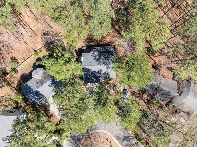 2117 Carriage Way, Chapel Hill, NC 27517