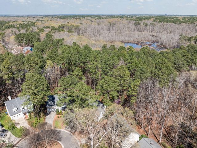 2117 Carriage Way, Chapel Hill, NC 27517