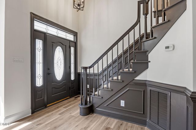 2117 Carriage Way, Chapel Hill, NC 27517