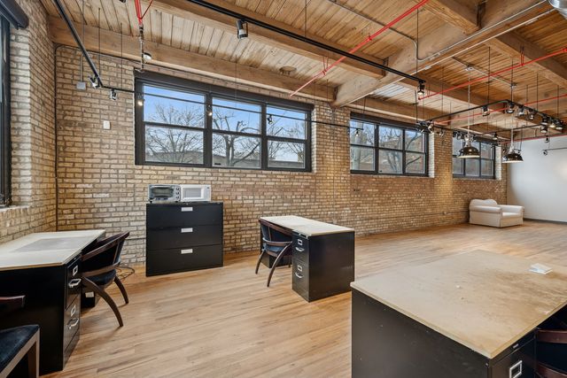 1843 W Hubbard Street 1A, Chicago, IL 60622