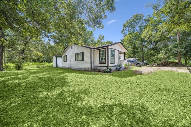 271 Trails End Drive, Cleveland, TX 77328