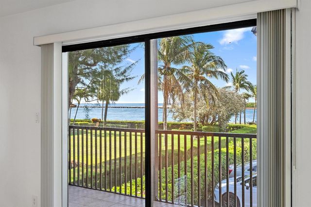 300 Inlet Way 3, Palm Beach Shores, FL 33404