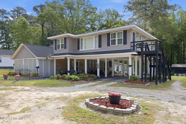1011 W Main Street, Williamston, NC 27892