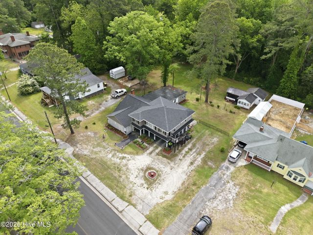 1011 W Main Street, Williamston, NC 27892
