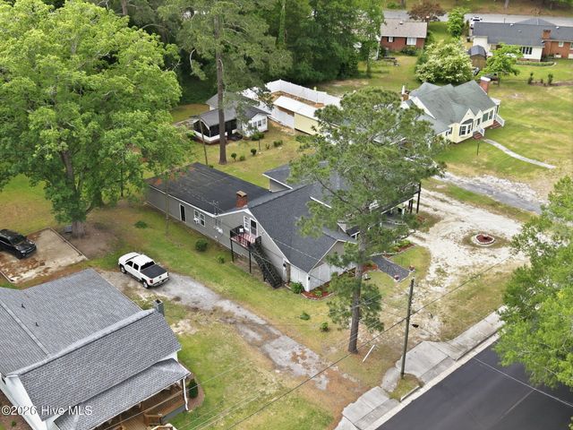 1011 W Main Street, Williamston, NC 27892