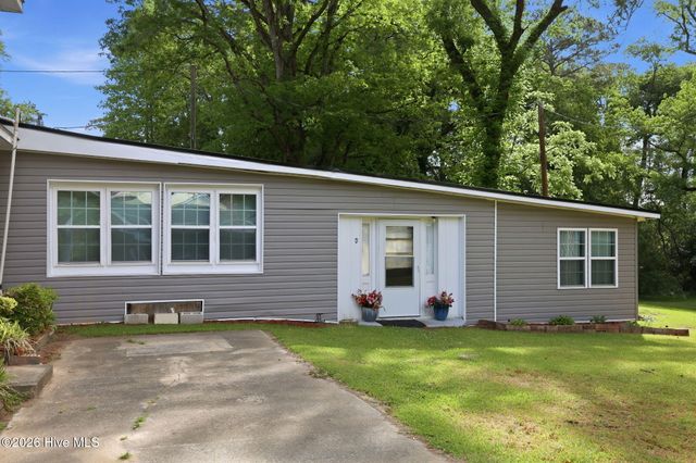 1011 W Main Street, Williamston, NC 27892