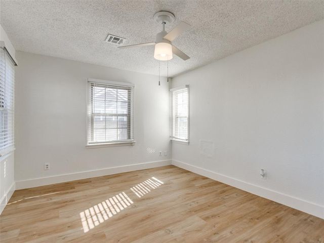 415 E Frank Street, Norman, OK 73071