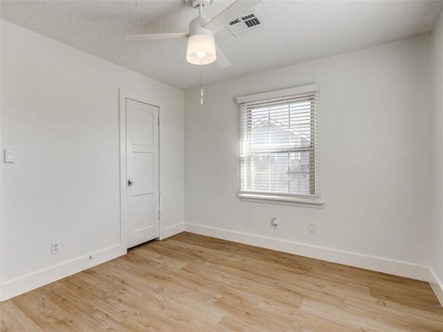 415 E Frank Street, Norman, OK 73071