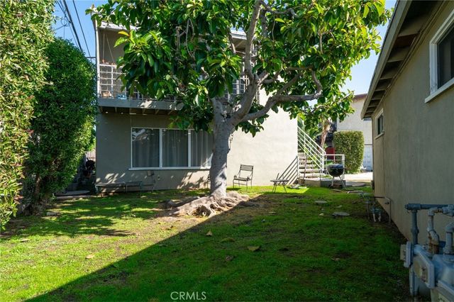 1124 Victoria, Costa Mesa, CA 92627