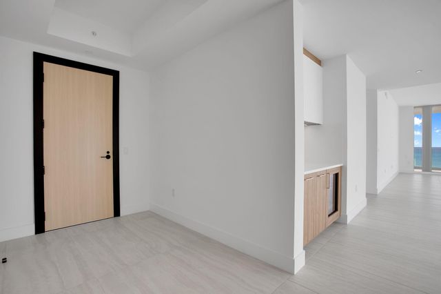 151 N Seabreeze Boulevard 501-E, Fort Lauderdale, FL 33304