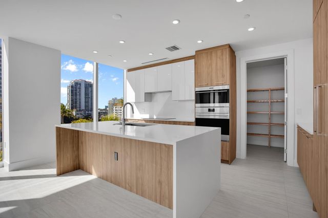 151 N Seabreeze Boulevard 501-E, Fort Lauderdale, FL 33304