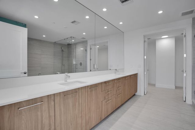 151 N Seabreeze Boulevard 501-E, Fort Lauderdale, FL 33304