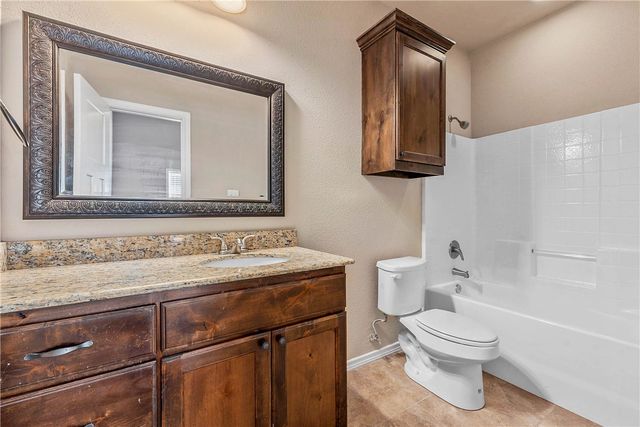 4179 Golden Eagle Drive B, Bryan, TX 77808