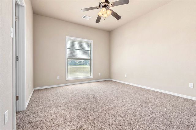 4179 Golden Eagle Drive B, Bryan, TX 77808