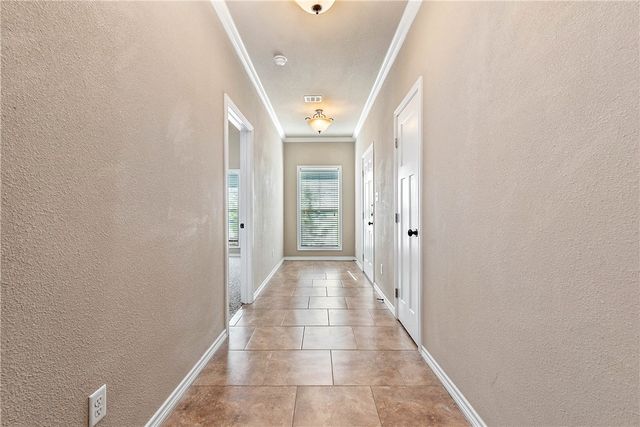 4179 Golden Eagle Drive B, Bryan, TX 77808