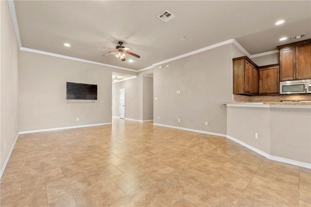 4179 Golden Eagle Drive B, Bryan, TX 77808