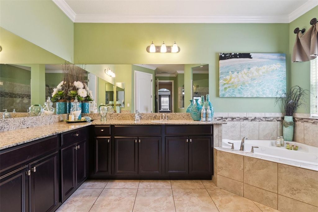 Image 35 of property listing at 15393 SANDFIELD LOOP, Winter Garden, FL 34787