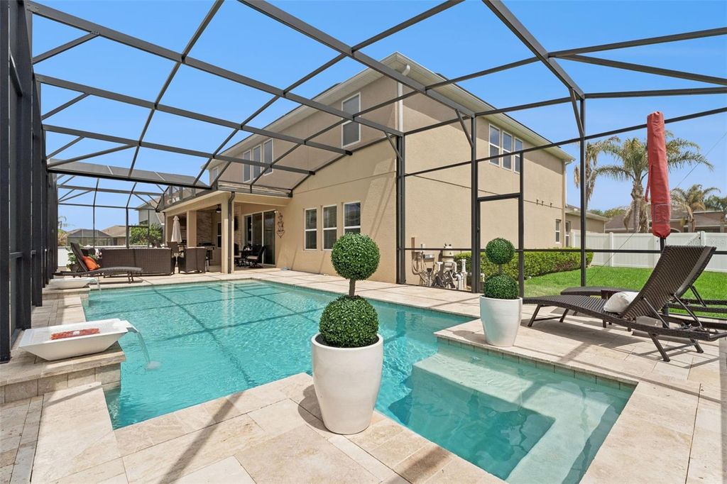 Image 10 of property listing at 15393 SANDFIELD LOOP, Winter Garden, FL 34787