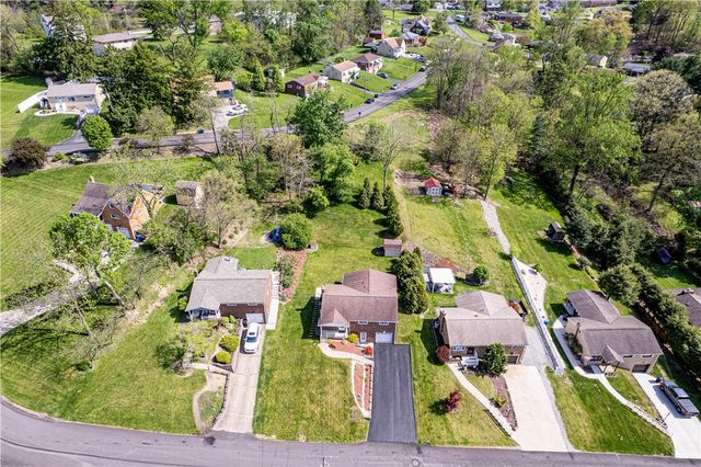 125 FOREST DRIVE, North Huntingdon, PA 15642
