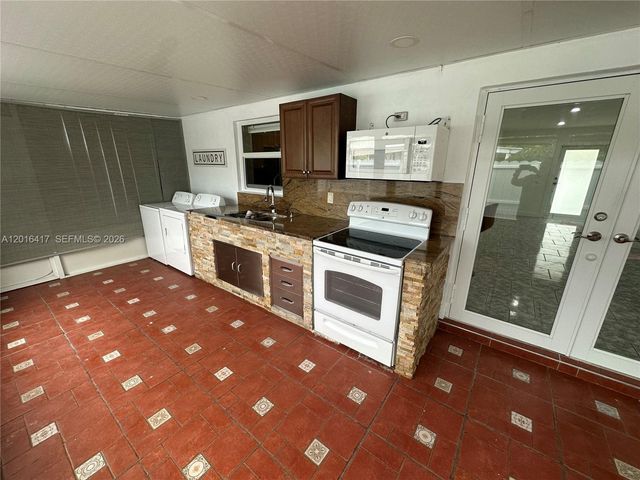 15640 SW 102nd Pl 15640, Miami, FL 33157