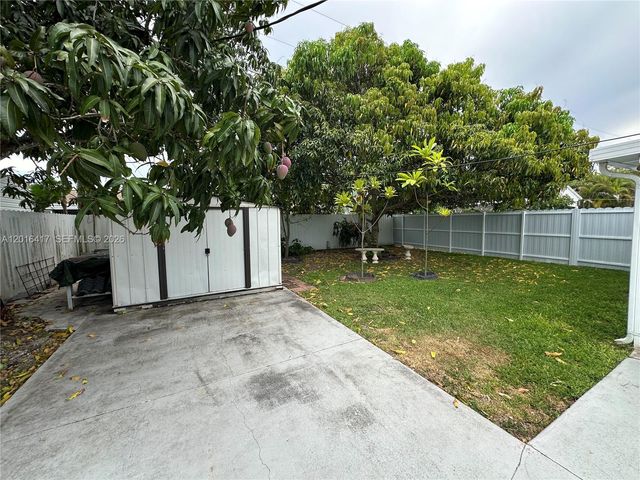 15640 SW 102nd Pl 15640, Miami, FL 33157