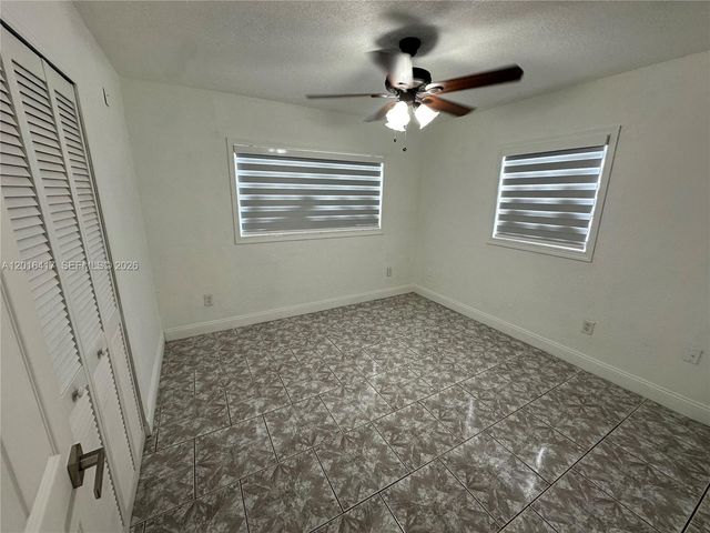 15640 SW 102nd Pl 15640, Miami, FL 33157