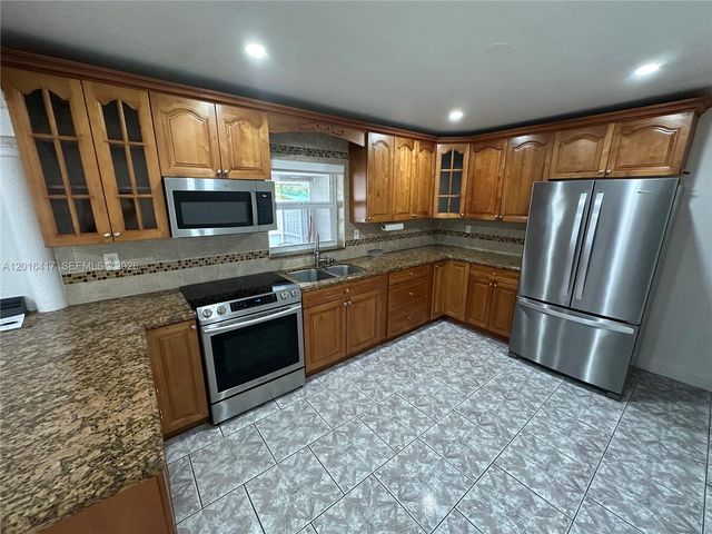 15640 SW 102nd Pl 15640, Miami, FL 33157