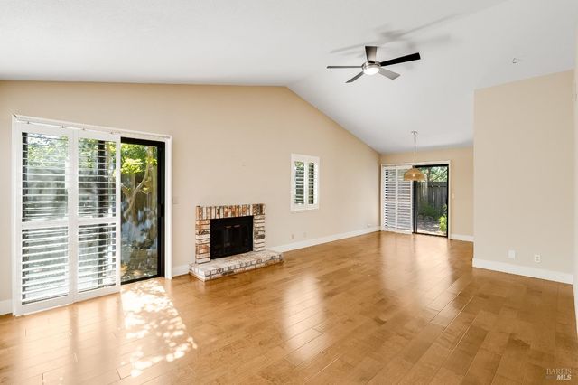 528 Laurel Ct, Benicia, CA 94510