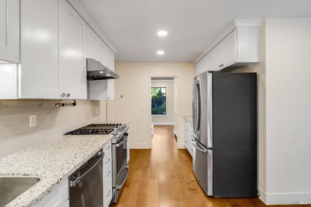 528 Laurel Ct, Benicia, CA 94510
