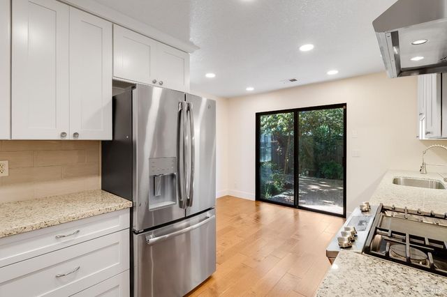 528 Laurel Ct, Benicia, CA 94510