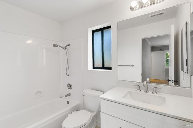 528 Laurel Ct, Benicia, CA 94510