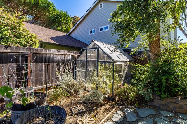 528 Laurel Ct, Benicia, CA 94510