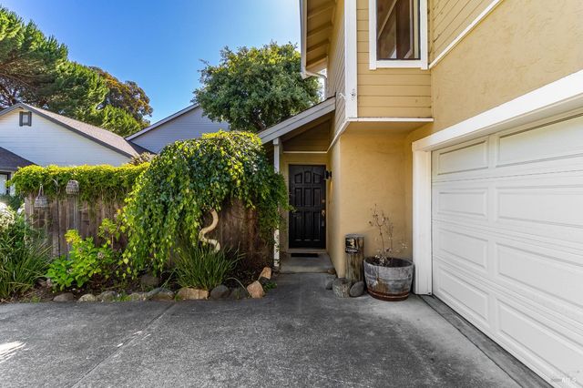528 Laurel Ct, Benicia, CA 94510