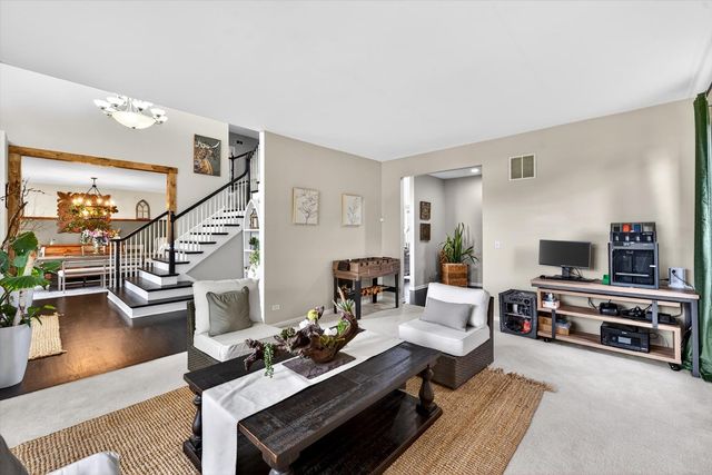 5N915 Baker Hill Court, St. Charles, IL 60175