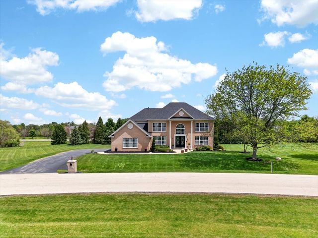 5N915 Baker Hill Court, St. Charles, IL 60175