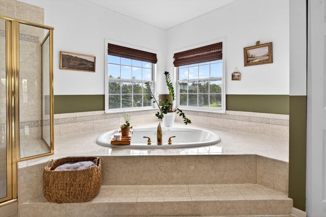 5N915 Baker Hill Court, St. Charles, IL 60175