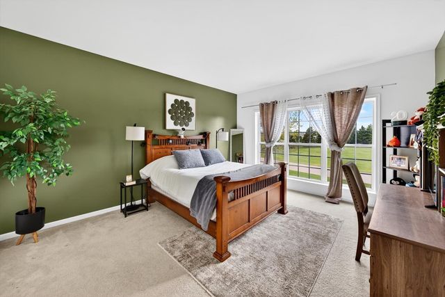 5N915 Baker Hill Court, St. Charles, IL 60175