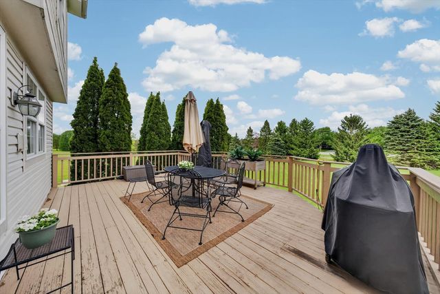 5N915 Baker Hill Court, St. Charles, IL 60175