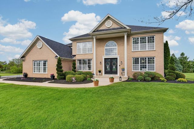 5N915 Baker Hill Court, St. Charles, IL 60175