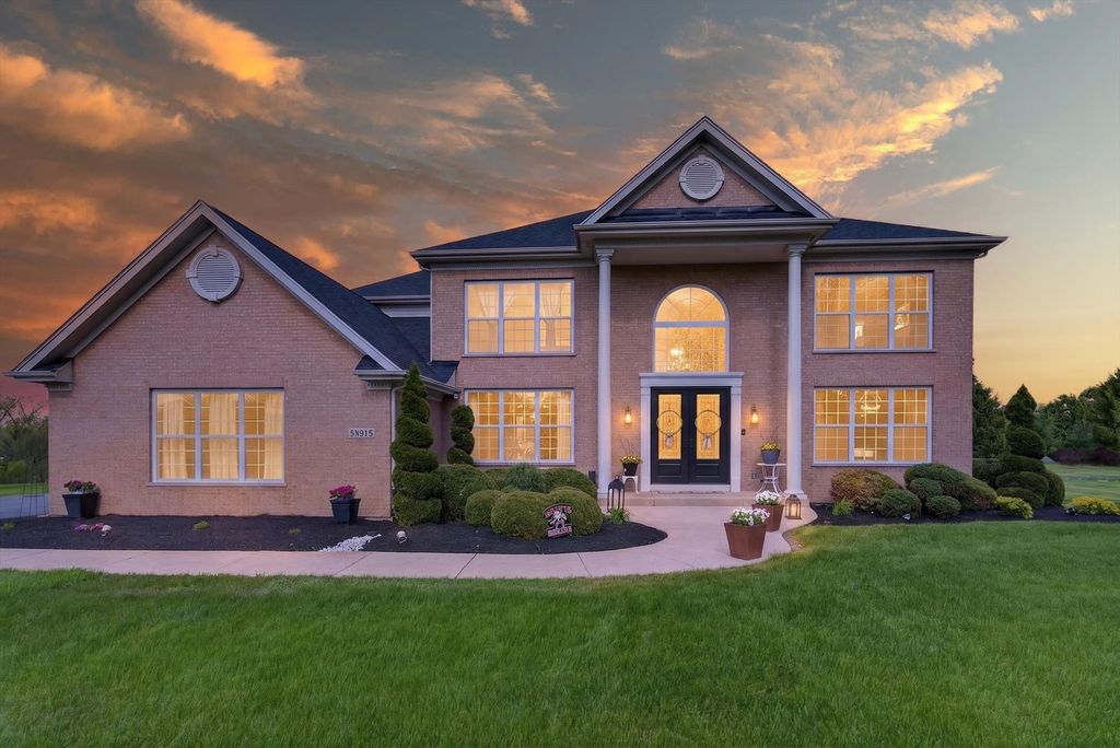 5N915 Baker Hill Court, St. Charles, IL 60175